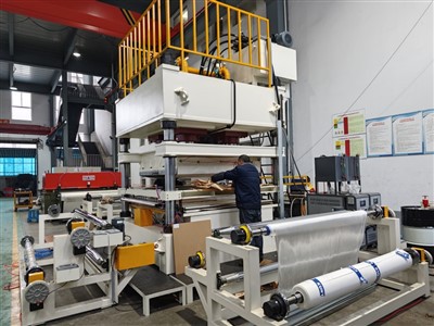 מכונת UD Crossply