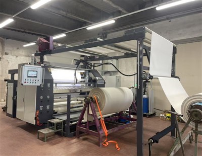 מכונת ציפוי להמסה חמה ומכונת למינציה